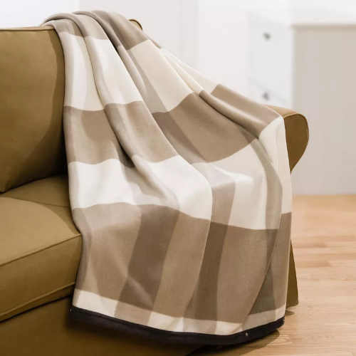 vzorovaná kvalitní hřejivá deka